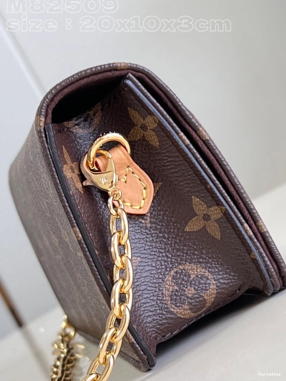 Cheap Wallet LOUIS Chain VUITTON Lily On 0729